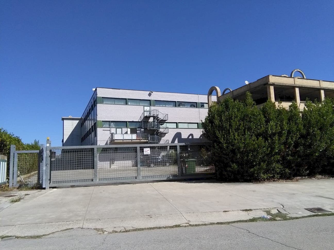 Foto 2 - Capannone Via I° Maggio, Nereto - foto 2