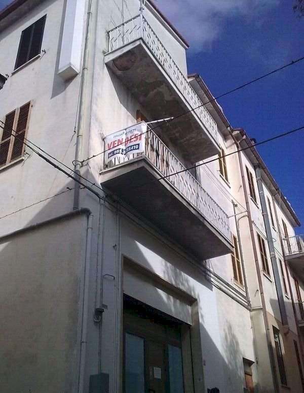 Foto 3 - Apartment Via Cavour
 
9, Montorio al Vomano - photo 3