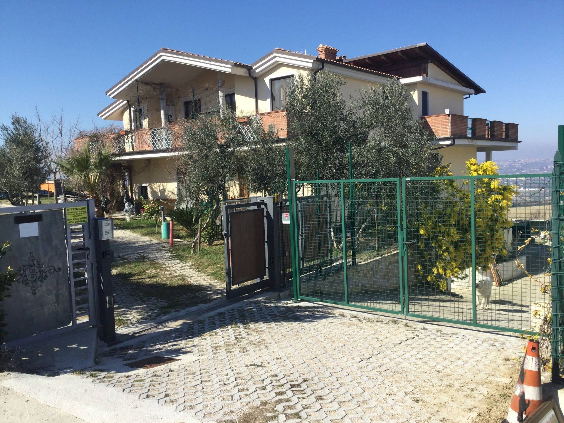 Foto 2 - Villa Via V. Cerulli
 
14A, Roseto degli Abruzzi - foto 2