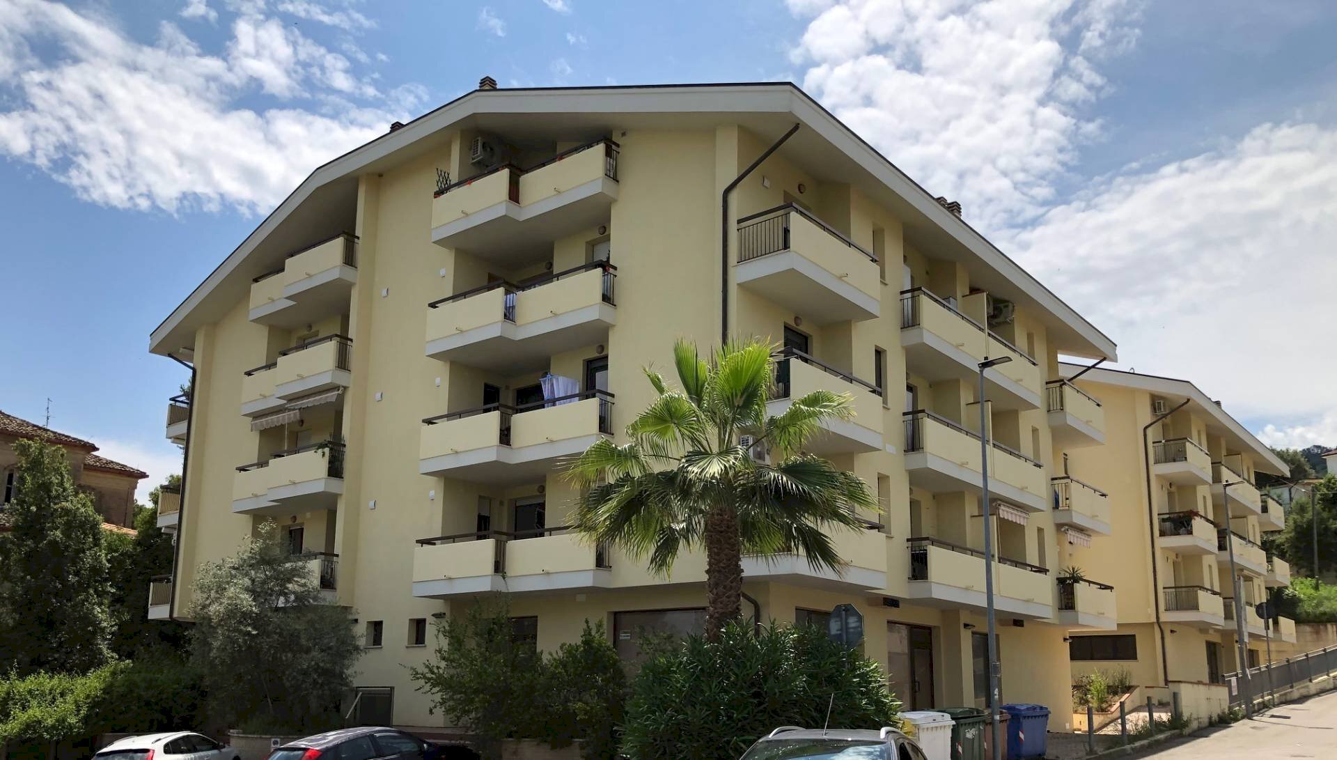 Foto 1 - Commercial Premises Via Roma
 
58, Silvi - photo 1