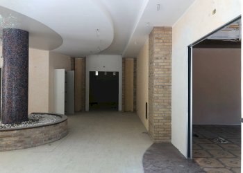 Foto 15 - Locale Commerciale Via Roma
 
58, Silvi - foto 15