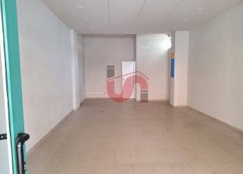 Foto 2 - Shop Via Piranesi, Benevento - photo 2