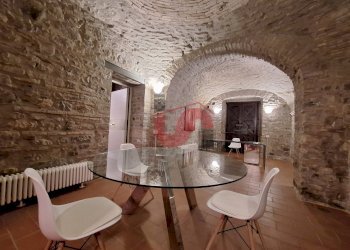 Foto 1 - Commercial Premises Via Damaso, Benevento - photo 1