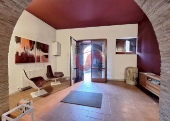 Foto 20 - Commercial Premises Via Damaso, Benevento - photo 20