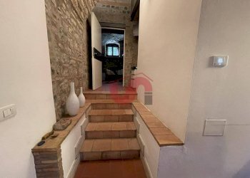 Foto 22 - Commercial Premises Via Damaso, Benevento - photo 22