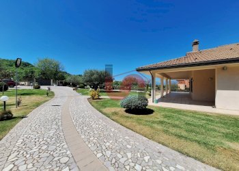 Foto 16 - Villa Località Pastene, Benevento - photo 16