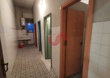 Foto 18 - Commercial Premises Via Piermarini, Benevento - photo 18