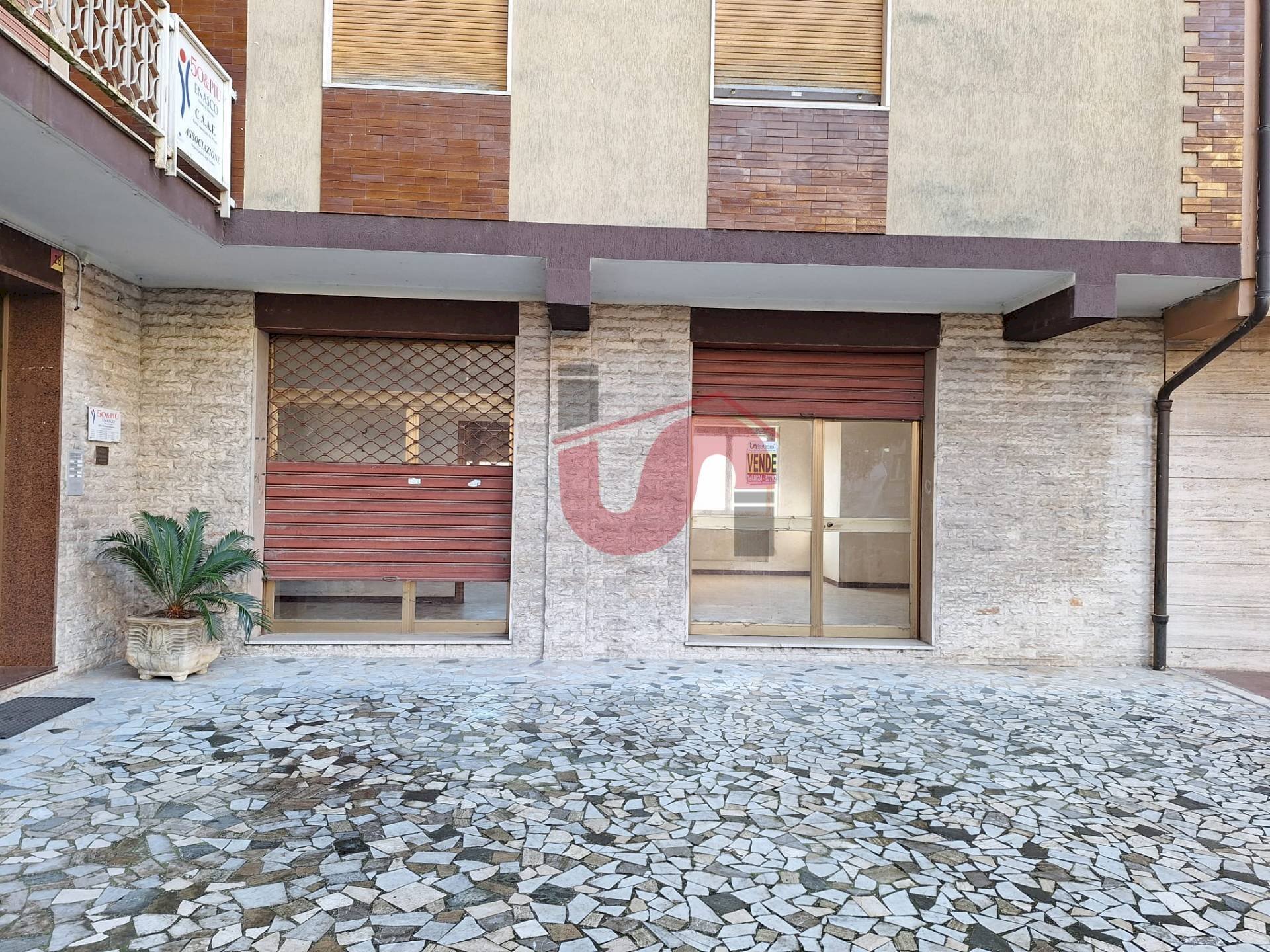Foto 2 - Locale Commerciale Via Delle Puglie, Benevento - foto 2