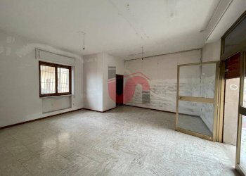 Foto 4 - Commercial Premises Via Delle Puglie, Benevento - photo 4