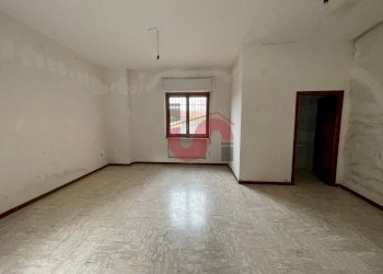 Foto 6 - Commercial Premises Via Delle Puglie, Benevento - photo 6