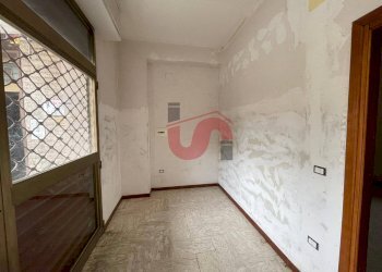 Foto 9 - Commercial Premises Via Delle Puglie, Benevento - photo 9