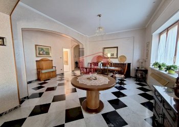Foto 1 - Apartment Via Americo Meomartini, Benevento - photo 1