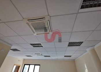 Foto 14 - Office Via Dei Longobardi
 
11, Benevento - photo 14