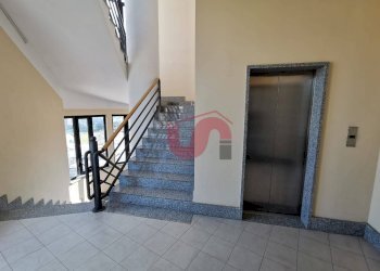 Foto 18 - Office Via Dei Longobardi
 
11, Benevento - photo 18