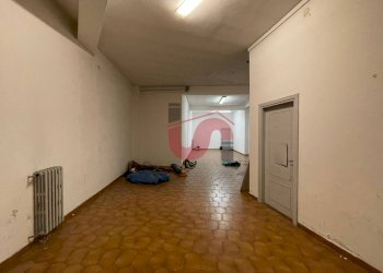 Foto 29 - Commercial Premises Viale Principe di Napoli, Benevento - photo 29