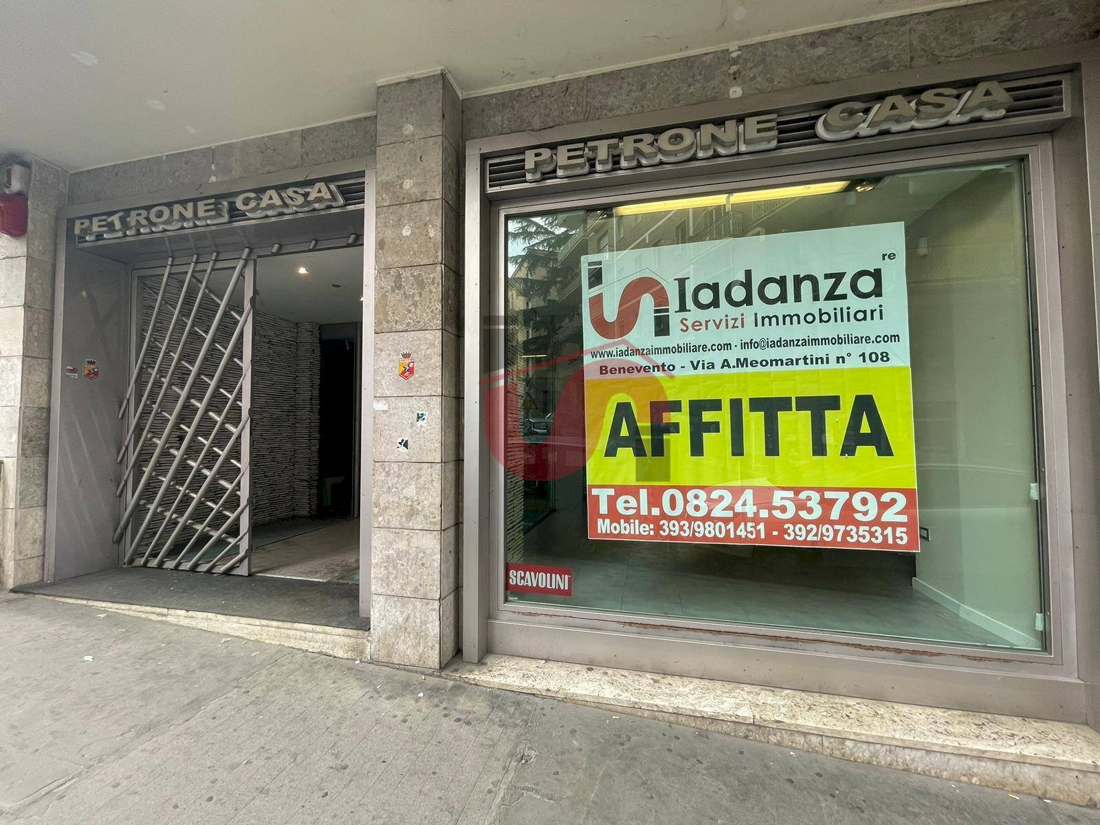 Foto 3 - Commercial Premises Corso Vittorio Emanuele, Benevento - photo 3