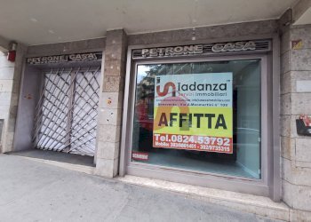 Foto 25 - Commercial Premises Corso Vittorio Emanuele, Benevento - photo 25