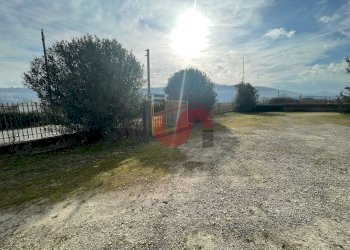 Foto 5 - Commercial Premises Casale Maccabei, Benevento - photo 5