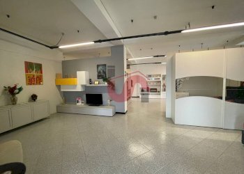 Foto 20 - Commercial Premises Casale Maccabei, Benevento - photo 20