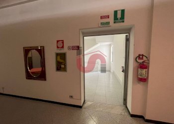 Foto 45 - Commercial Premises Casale Maccabei, Benevento - photo 45