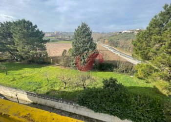 Foto 63 - Commercial Premises Casale Maccabei, Benevento - photo 63