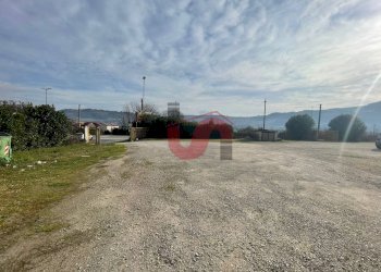 Foto 3 - Commercial Premises Casale Maccabei, Benevento - photo 3