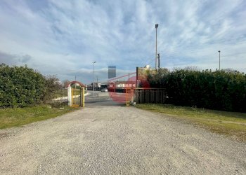 Foto 6 - Commercial Premises Casale Maccabei, Benevento - photo 6