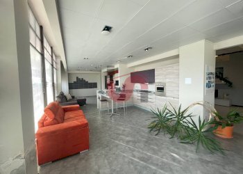 Foto 16 - Commercial Premises Casale Maccabei, Benevento - photo 16