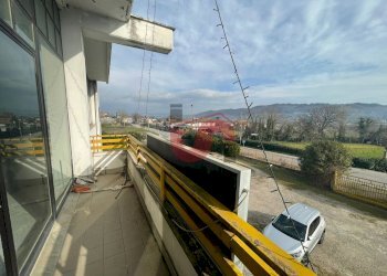 Foto 53 - Commercial Premises Casale Maccabei, Benevento - photo 53