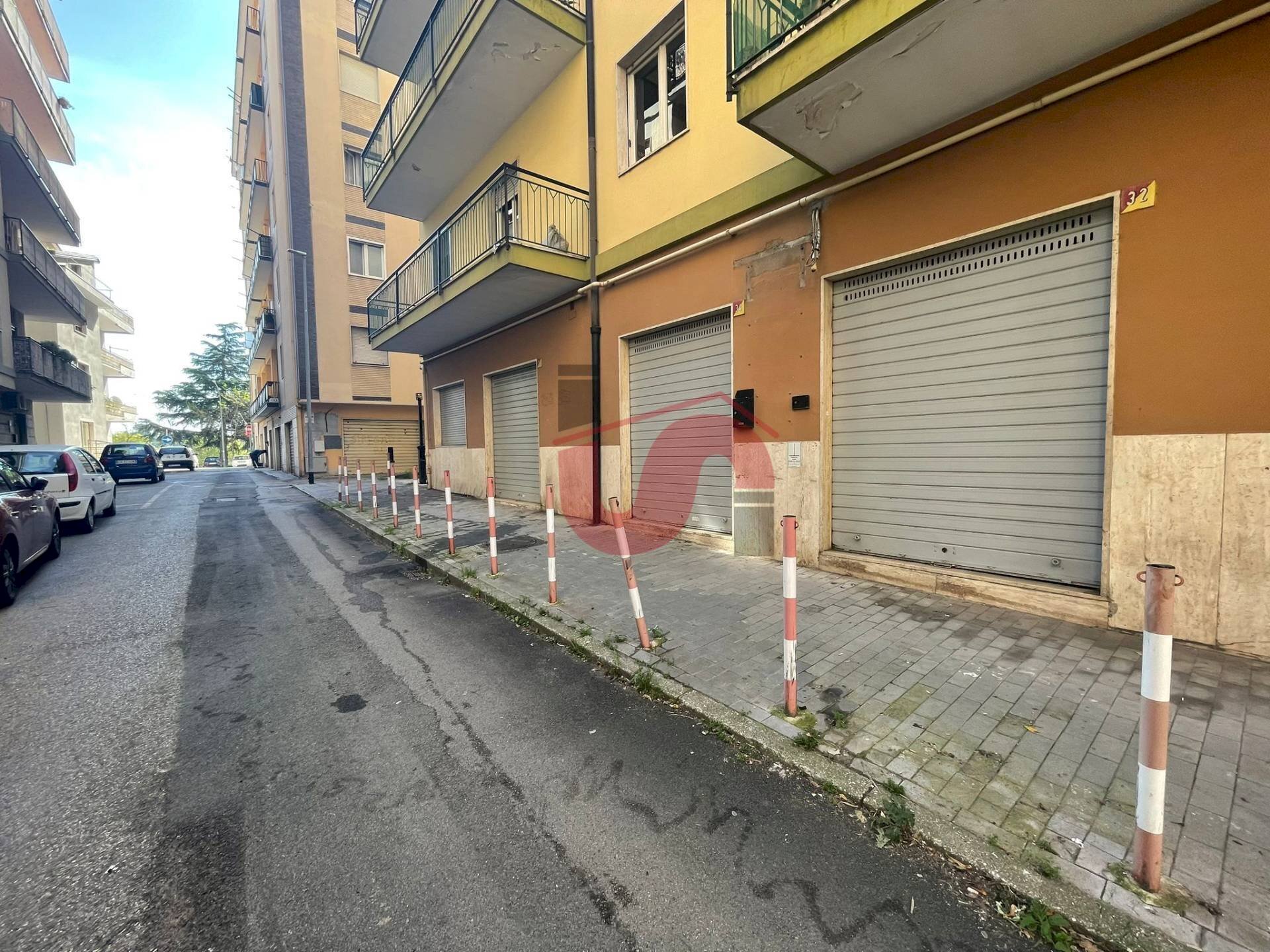 Foto 2 - Warehouse Via Tommaso Bucciano, Benevento - photo 2