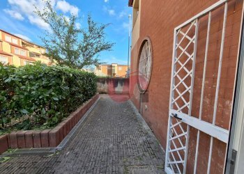 Foto 5 - Commercial Premises Via Lungo Sabato Riccardo Bacchelli, Benevento - photo 5