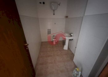 Foto 7 - Commercial Premises Via Lungo Sabato Riccardo Bacchelli, Benevento - photo 7