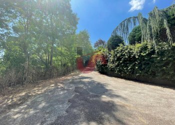 Foto 2 - Terreno edificabile Via Manzoni, Sant'Angelo a Cupolo - foto 2