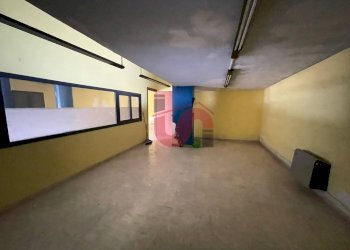 Foto 11 - Commercial Premises Via Avellino, Benevento - photo 11