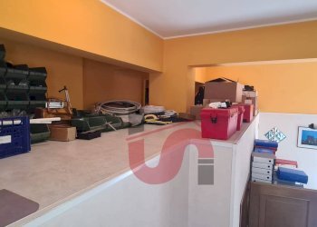 Foto 8 - Commercial Premises Via Almerico Meomartini, Benevento - photo 8