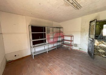 Foto 15 - Warehouse Via Cellarulo, Benevento - photo 15