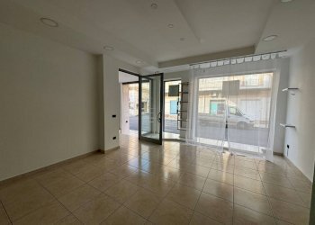 Foto 3 - Locale Commerciale Corso Roma
 
78/B, Massafra - foto 3