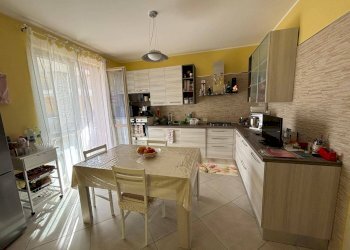 Foto 3 - Four-room apartment Via Udine
 
25, Massafra - photo 3