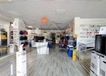 Foto 4 - Commercial Premises Viale San Giovanni Bosco
1, L'Aquila - photo 4