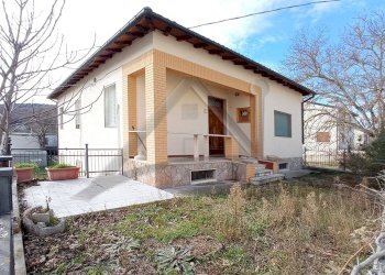 Foto 29 - Casa indipendente Via Roma
 
6, Prata d'Ansidonia - foto 29