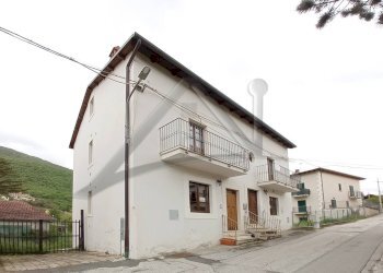 Foto 1 - Casa indipendente Via Madonna delle Prata
 
1, Villa Sant'Angelo - foto 1