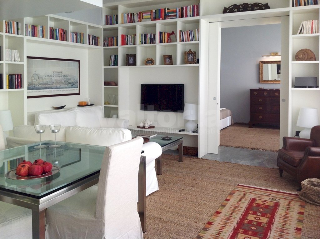 Foto 1 - Two-room apartment Via Caronni
 
10, Monza - photo 1