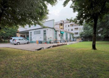 Foto 3 - Capannone Via Isonzo
 
24, Monza - foto 3