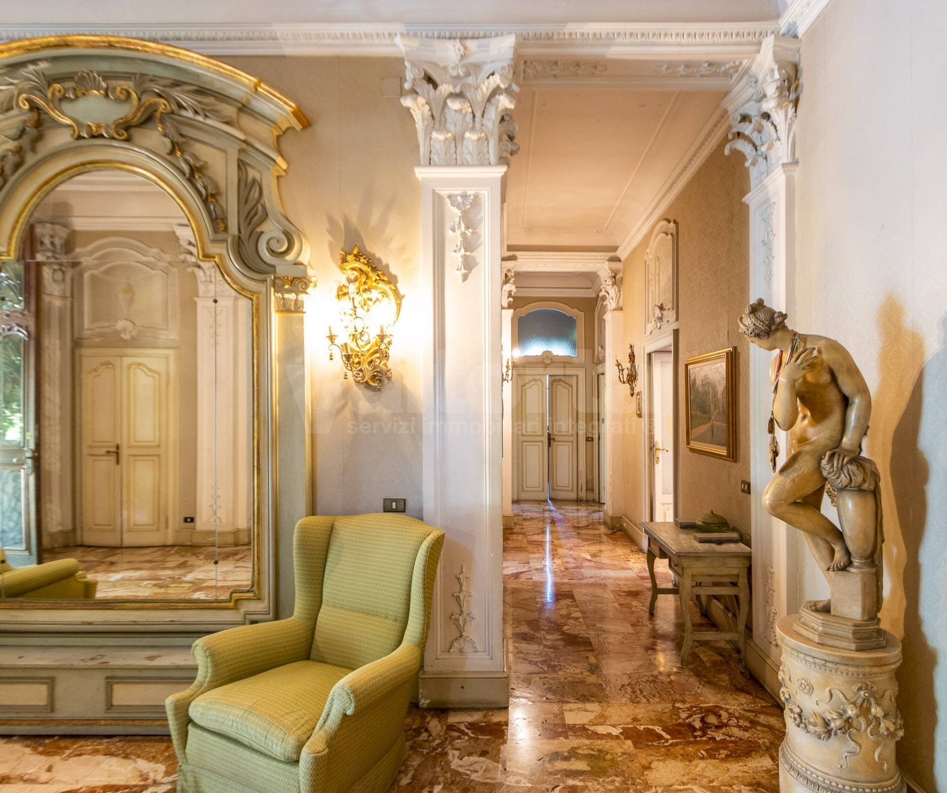 Foto 1 - Villa Via Fiume
 
9, Carate Brianza - photo 1