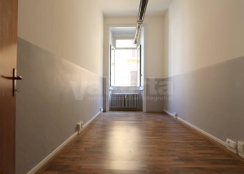 Foto 4 - Ufficio Vittorio Emanuele
 
1, Monza - foto 4