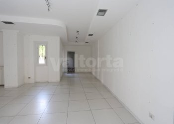 Foto 4 - Shop Via Cortelonga
 
14, Monza - photo 4