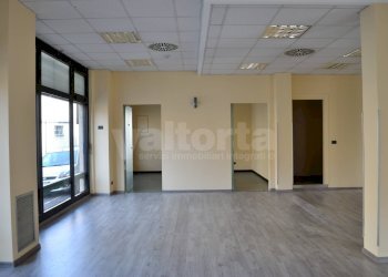 Foto 4 - Negozio Via Don Milani
 
2, Carate Brianza - foto 4