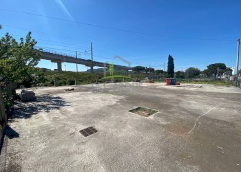 Foto 5 - Box Via Scarlatti
 
SNC, San Benedetto del Tronto - photo 5