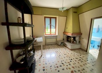 Foto 2 - Independent house Fne Colonnata
 
86, Ascoli Piceno - photo 2