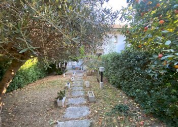 Foto 2 - Villa a Schiera Via Milano
 
18, Maltignano - foto 2